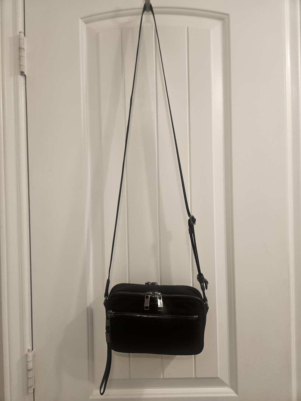 Tumi Black Nylon Crossbody Bag with Gunmetal  Hardware. Voyageur Collection - Picture 12 of 13